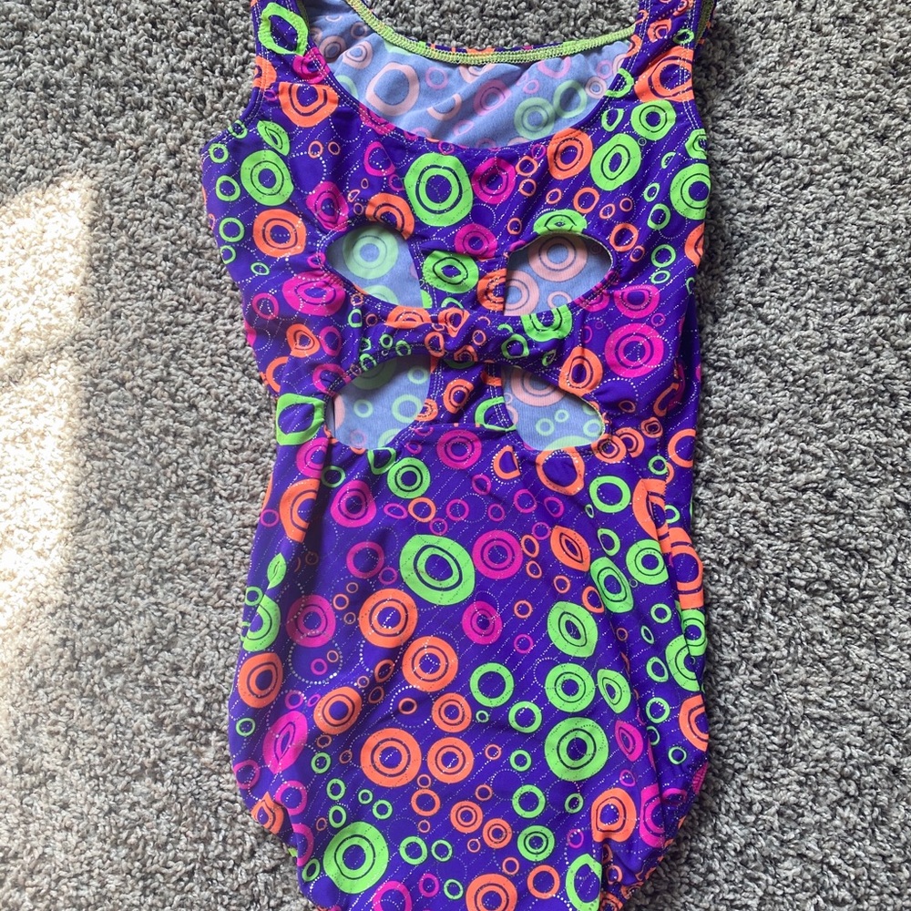 Leotard - Picture 2 of 5